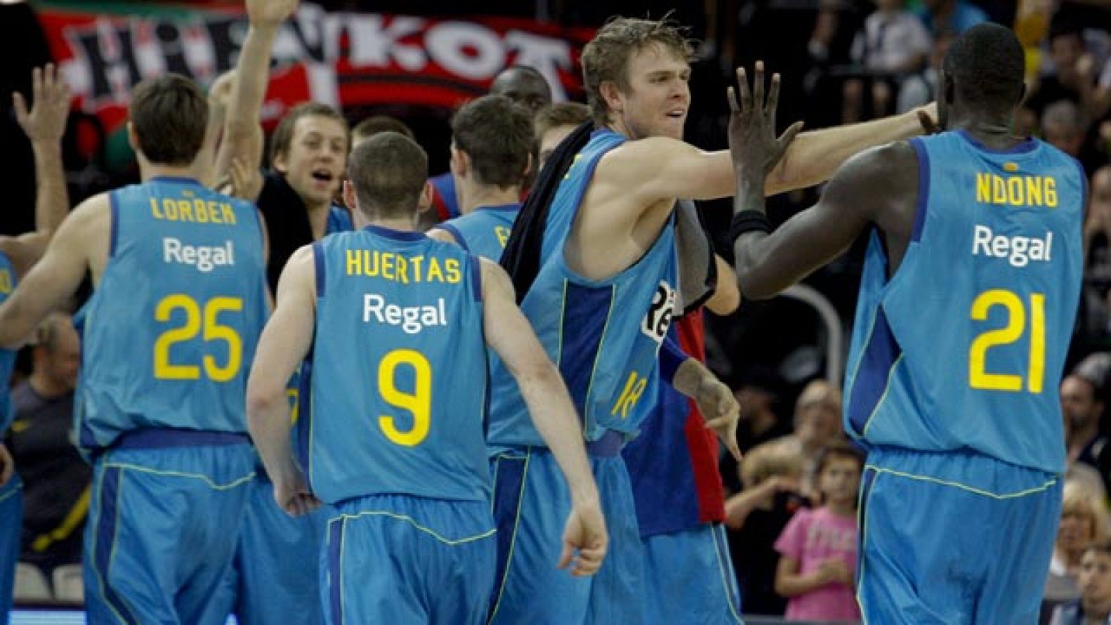 El conjunto azulgrana se impone en la final al Caja Laboral por 73-82 con un gran Navarro, MVP del torneo