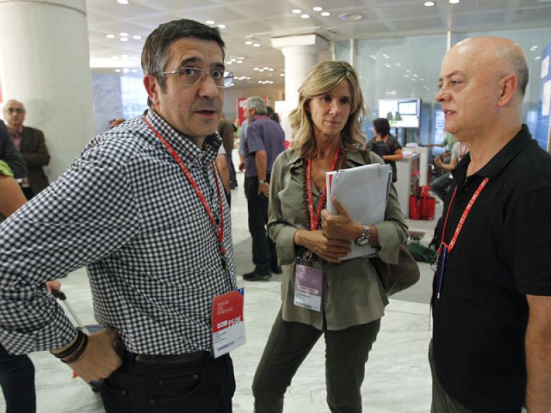 Telediario Matinal en cuatro minutos - 02/10/11 | Ver