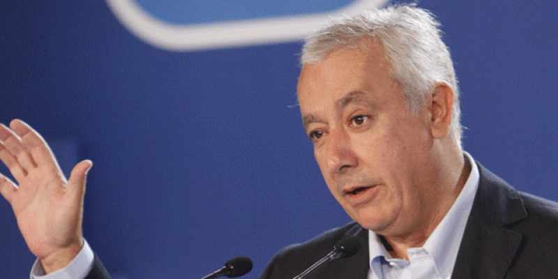 Telediario 1 - Javier Arenas: "Rajoy quiere incentivar la confianza para crear puestos de trabajo"