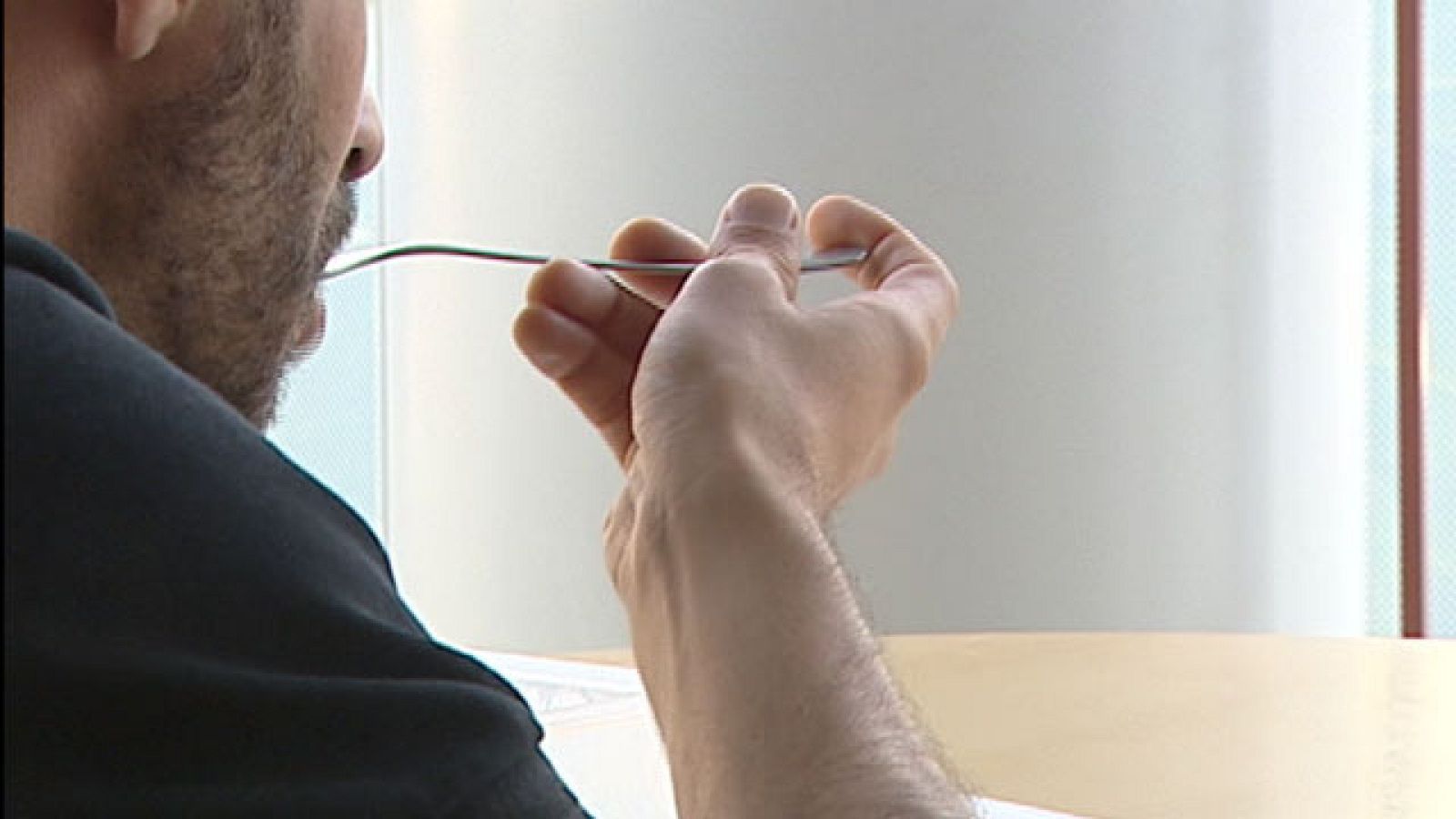 Pasamos mucho tiempo en nuestro trabajo pero producimos poco