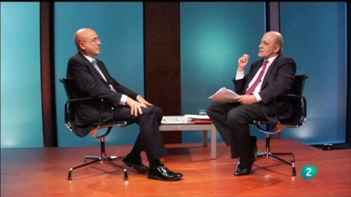 Diálogos - En medio de los medios