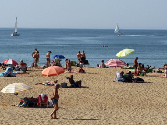 El tiempo - Nubes en el sureste y Cantábrico y despejado en el resto de España