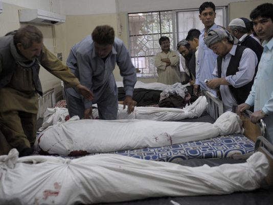 Informativo 24h - Trece muertos en un ataque sectario contra un autobús en la ciudad pakistaní de Quetta