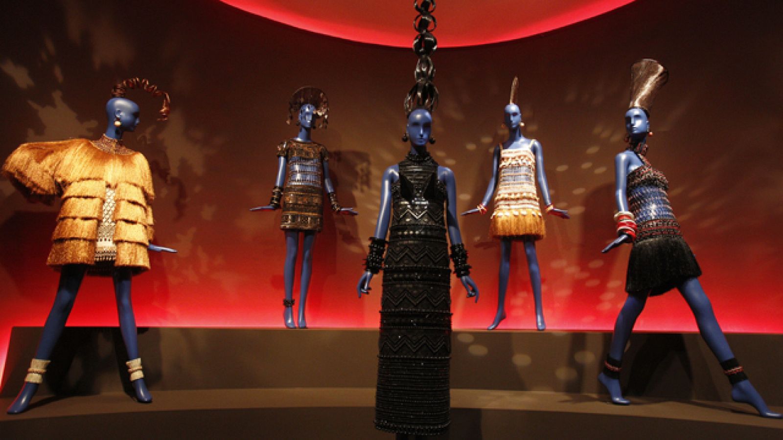 Retrospectiva  de Yves Saint Laurent en Madrid