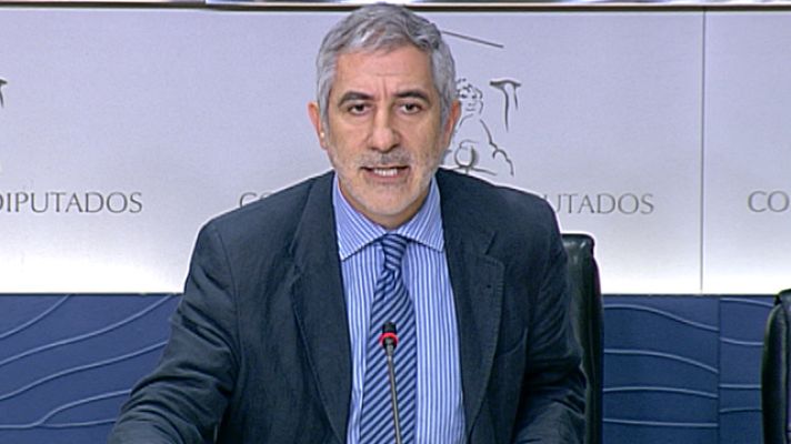 Telediario 1 - Novacaixagalicia centra el debate