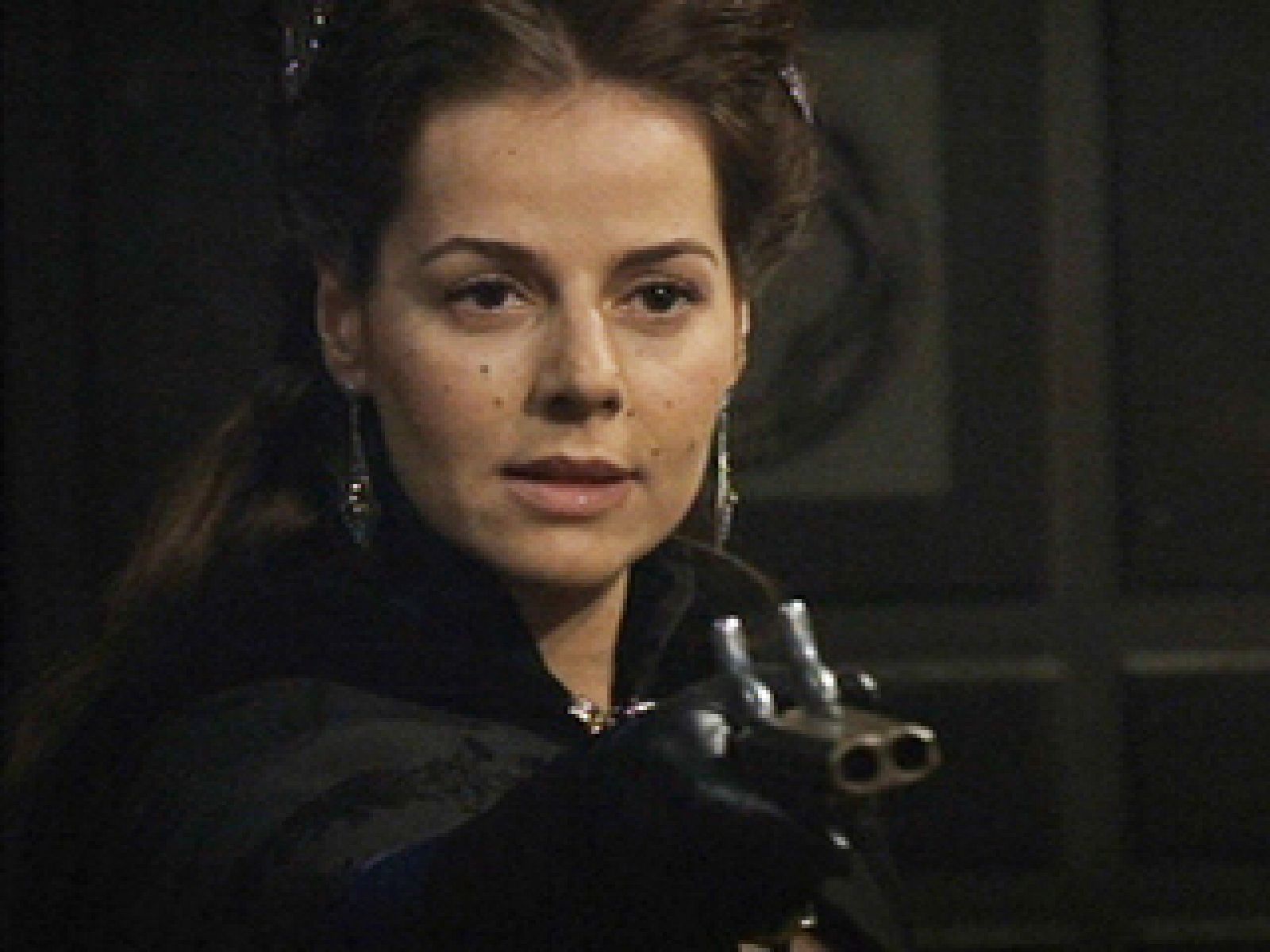 Águila Roja - El encuentro de Lucrecia y Mariana | Ver