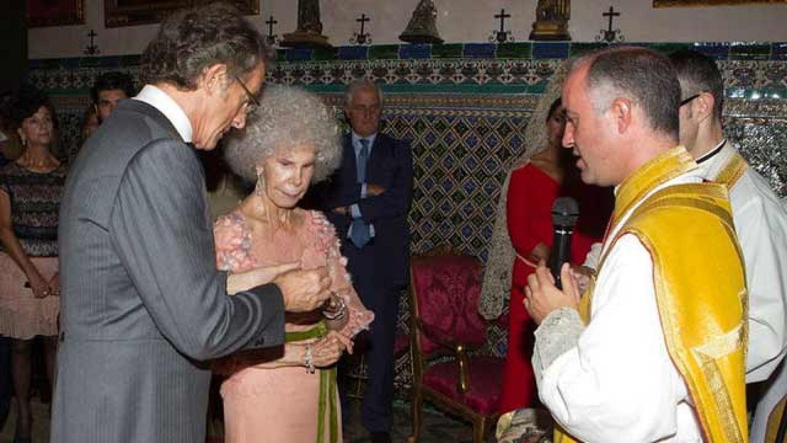 Más Gente - La duquesa de Alba y Alfonso Díez ya se han casado