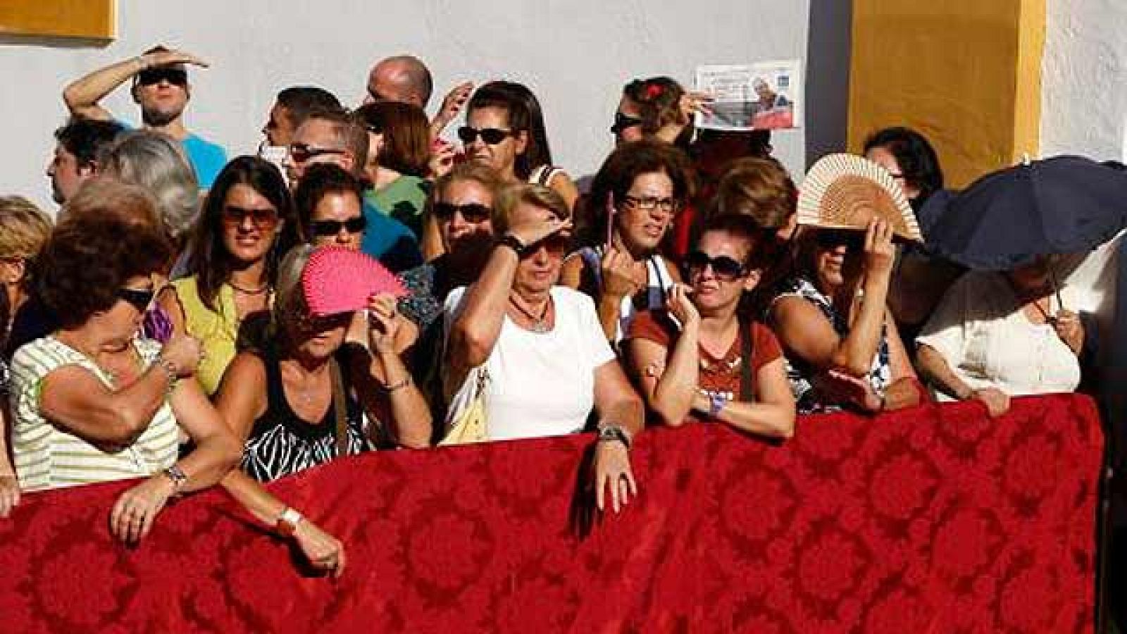 Más Gente - La boda de la duquesa levanta pasiones en Sevilla y Palencia