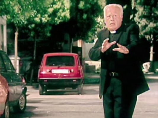 Cuéntame cómo pasó - Miguel, atropellado por Paquita