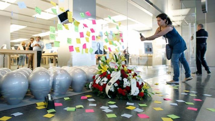 Telediario 1 - La huella de Steve Jobs en España