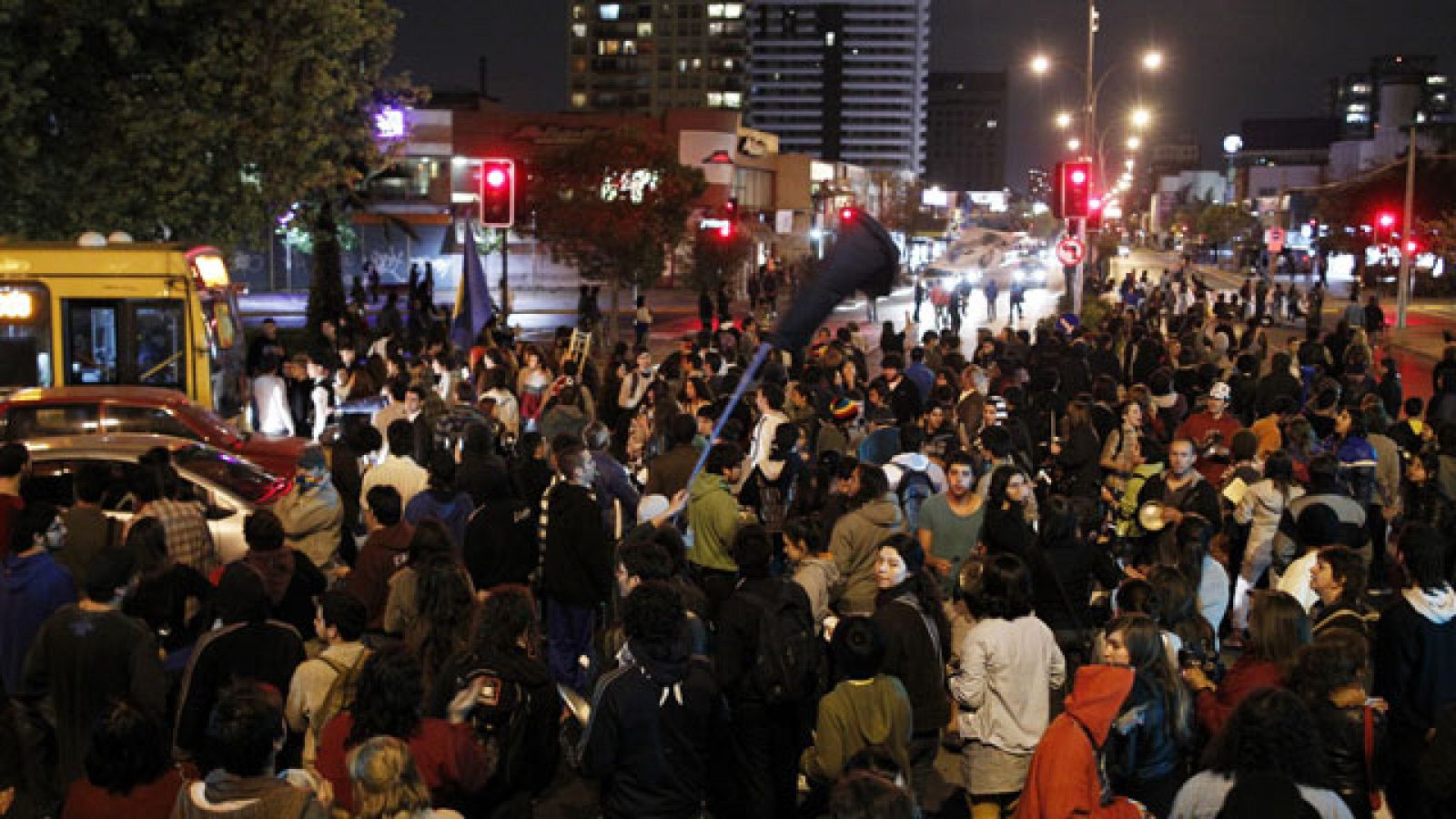 250 jovenes chilenos están detenidos después de la última manifestación estudiantil