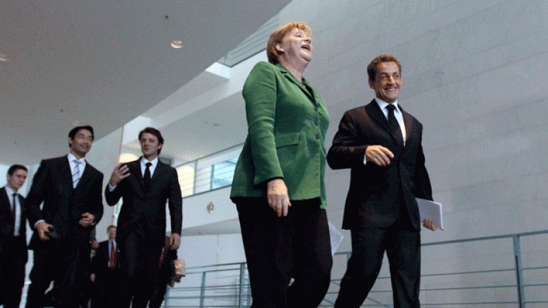 Merkel y Sarkozy apoyan la recapitalización de la banca