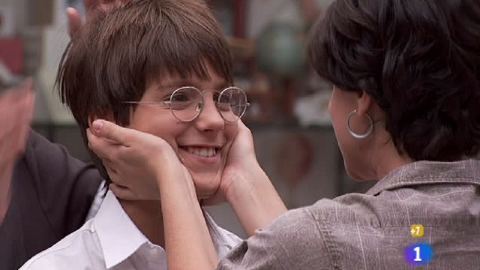 Amar - Pedrito regresa al barrio