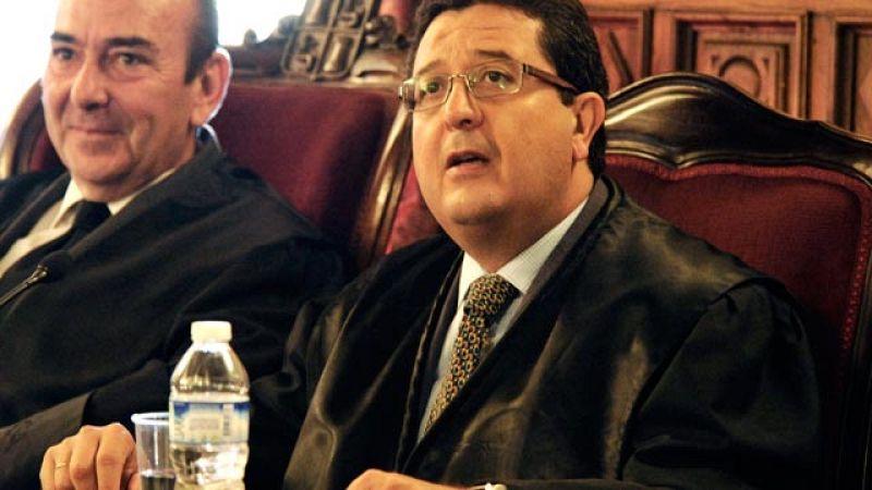 Condenado a dos años de inhabilitación el juez Serrano | Ver