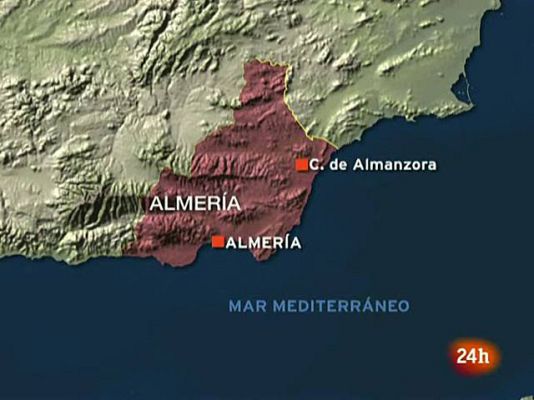 Informativo 24h - Buscan a tres personas tras el derrumbre de casas cueva en Almería