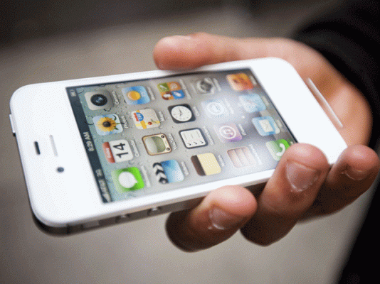 Telediario 1 - El nuevo iPhone de Apple sale a la venta