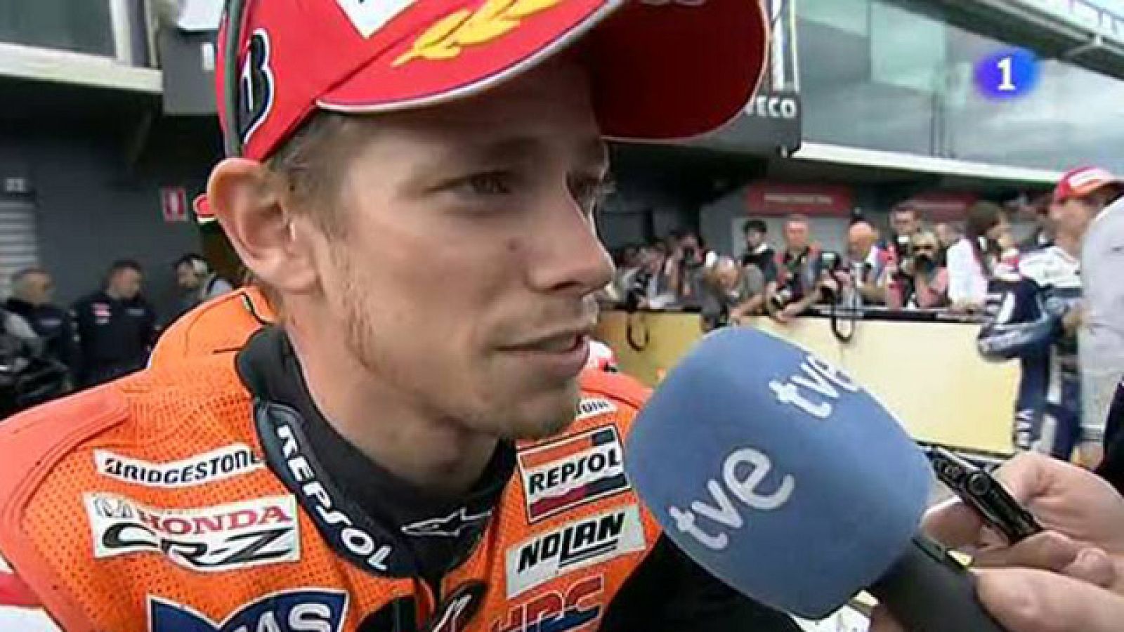 Stoner, feliz con su undécima 'pole' | Ver