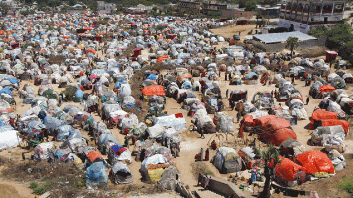 Informativo 24h - Entrevista a Enrique Yeves