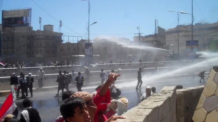 Telediario 1 - Manifestación en Yemen