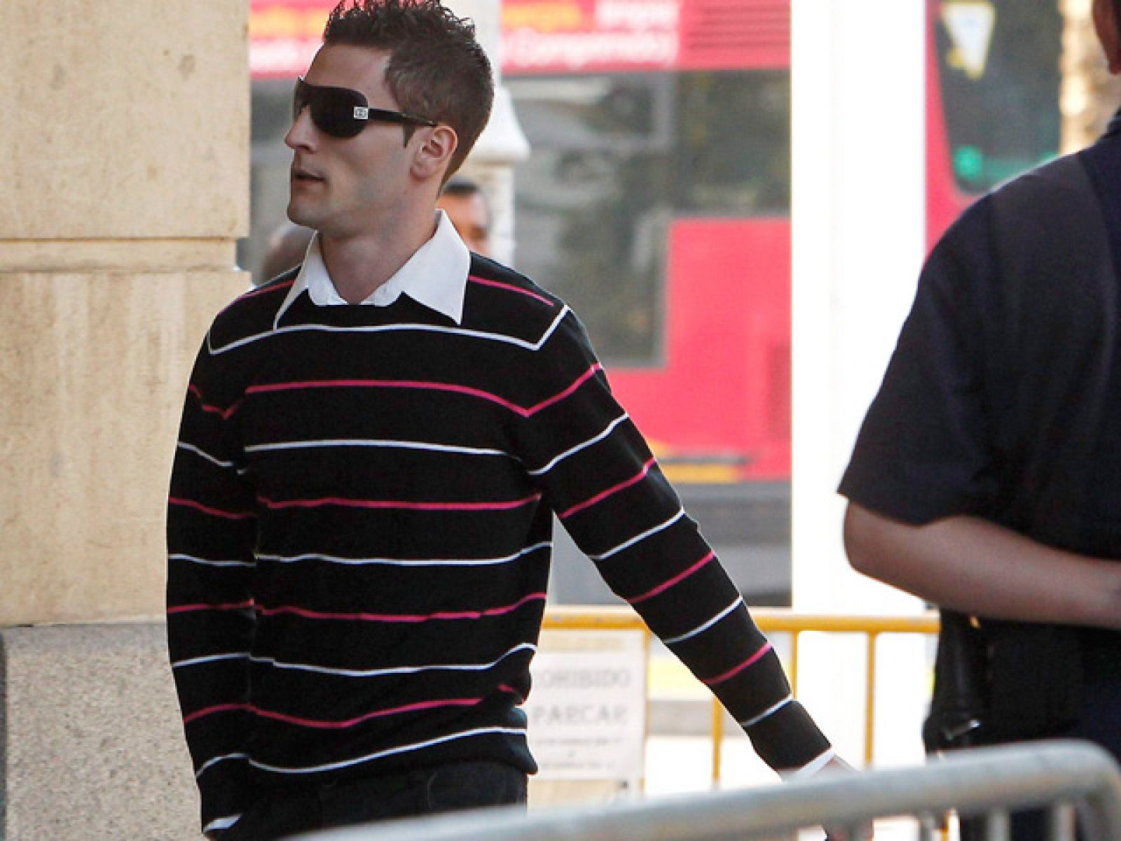 El juicio por la violación y muerte de Marta del Castillo comienza este lunes en la Audiencia de Sevilla. Al no haberse encontrado el cuerpo de la víctima podría el asesino confeso, Miguel Carcaño, o alguno de sus tres presuntos cómplices, podrían se