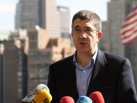 Telediario 1 - El fin de ETA a debate