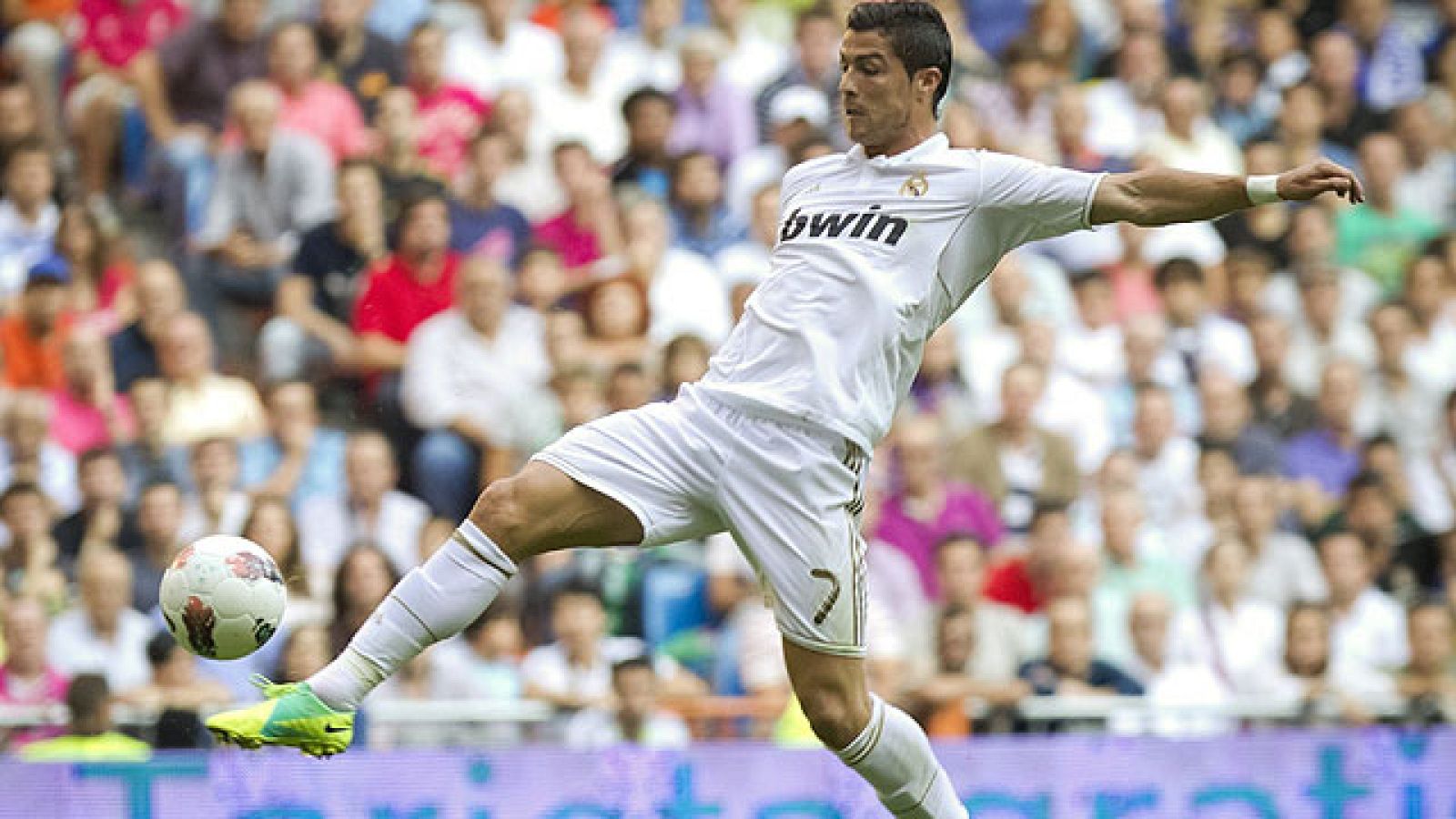 El Real Madrid empieza a preparar la visita al Bernabeu del Olimpique de Lyon | Ver