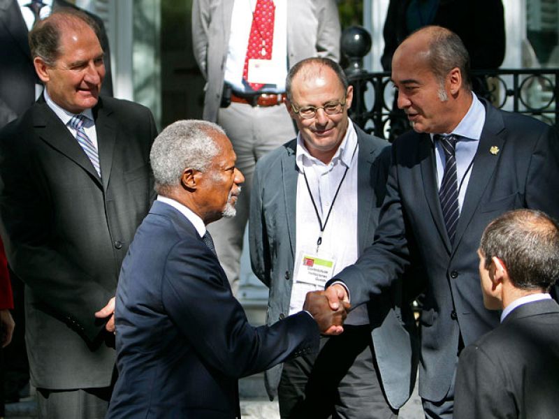 Telediario 1 en cuatro minutos - 17/10/11