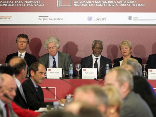 Telediario 1 - Conferencia internacional sobre ETA