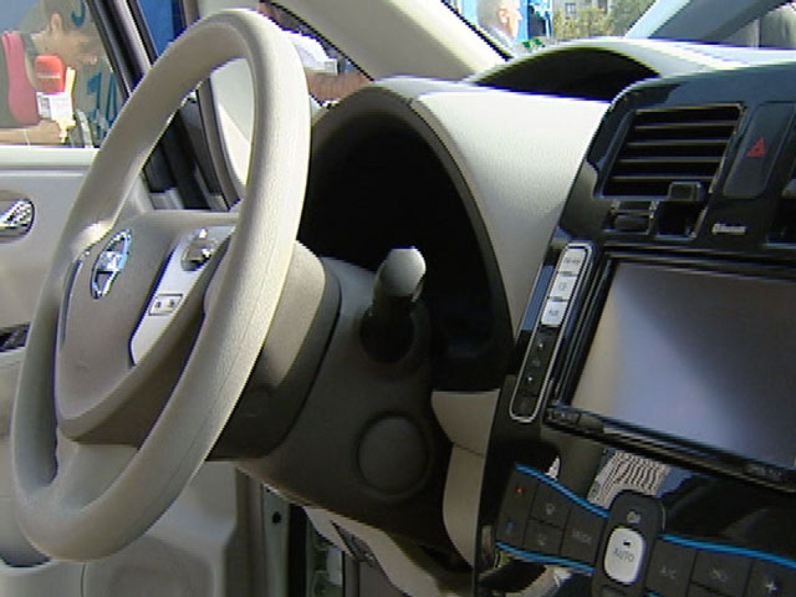 El despegue del vehículo eléctrico en España va lento