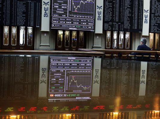 La tarde en 24h - Las Bolsas europeas caen