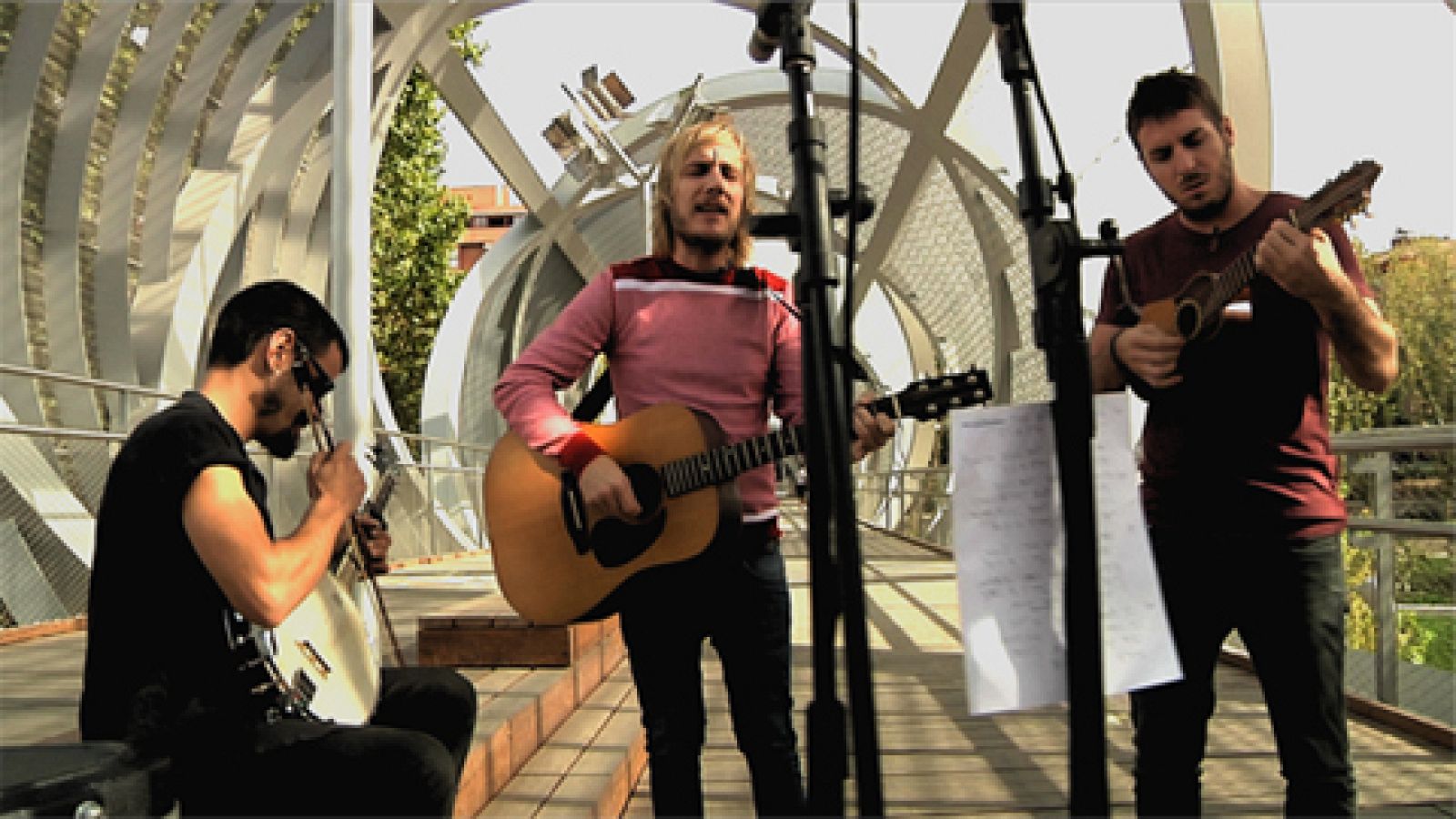 Fuera de Lugar. Neuman 'Ben Gun' - Fuera de lugar - Acústicos | Ver