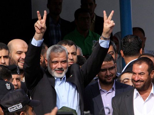 Informativo 24h - Llegan a Gaza los presos palestinos liberados por Israel a cambio de Gilad Shalit