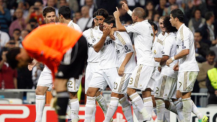 Champions League - Lloris marca en propia puerta (3-0)