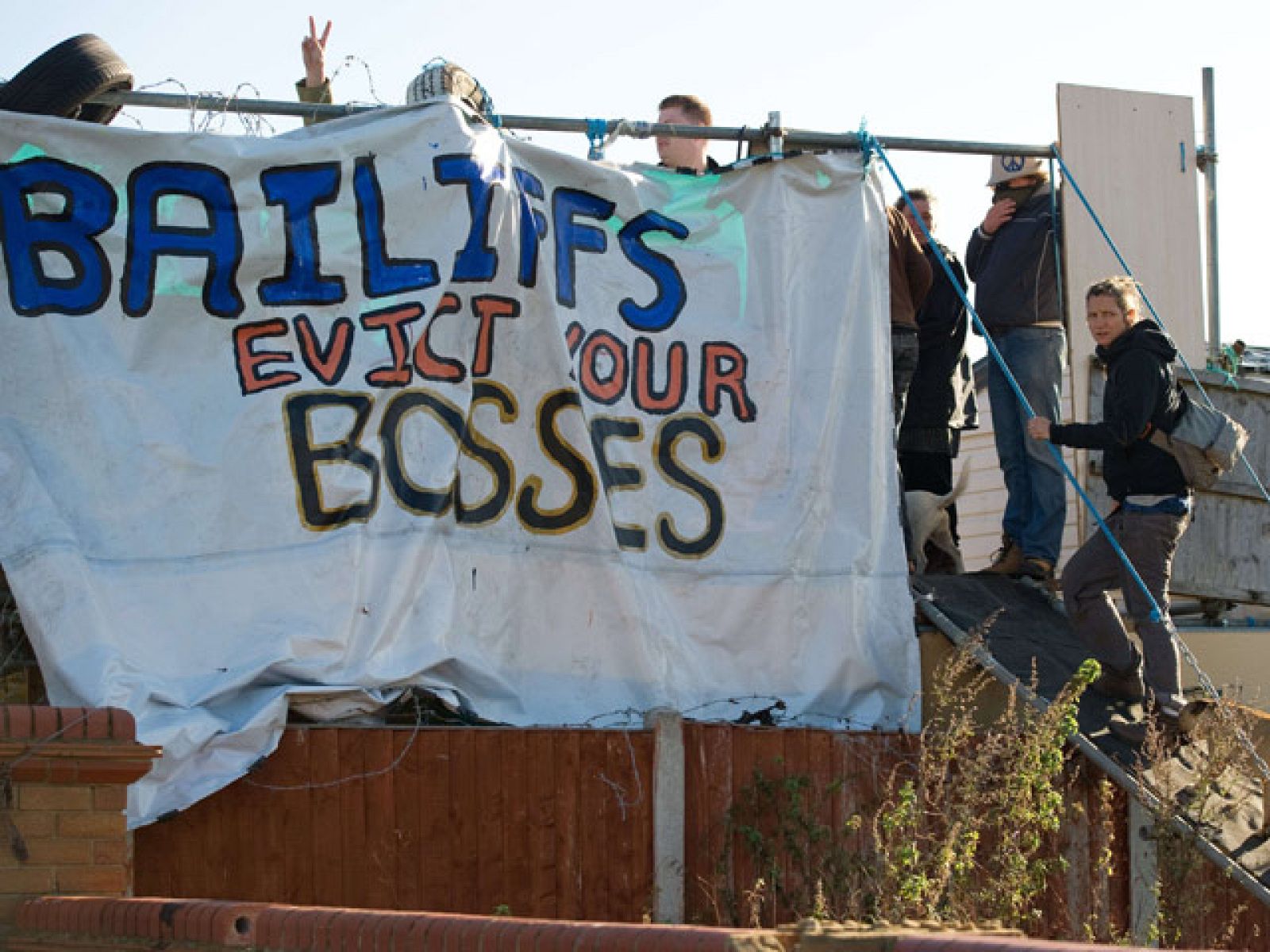 Desalojan el mayor campamento de caravanas de Europa