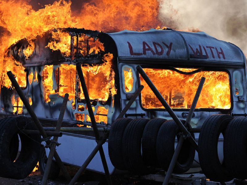 Desalojan el mayor campamento de caravanas de Europa