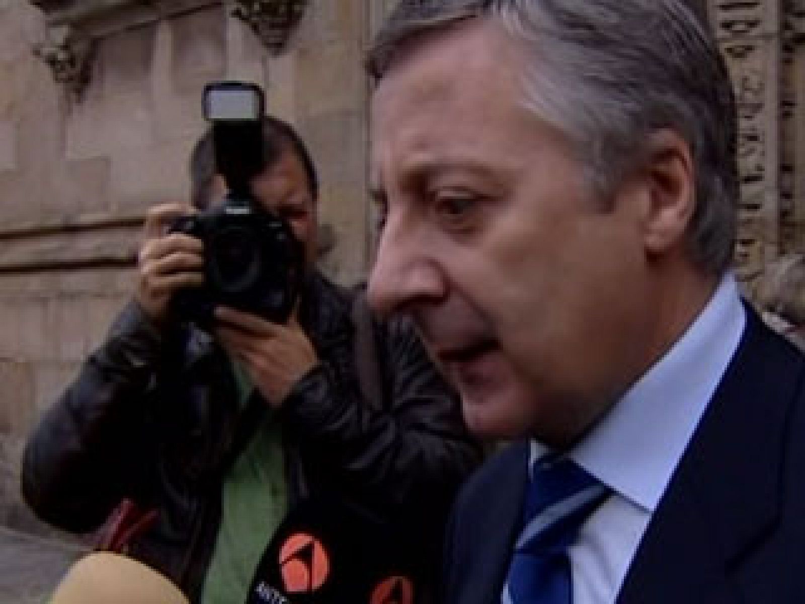 Telediario 1 en cuatro minutos ¿ 19/10/11