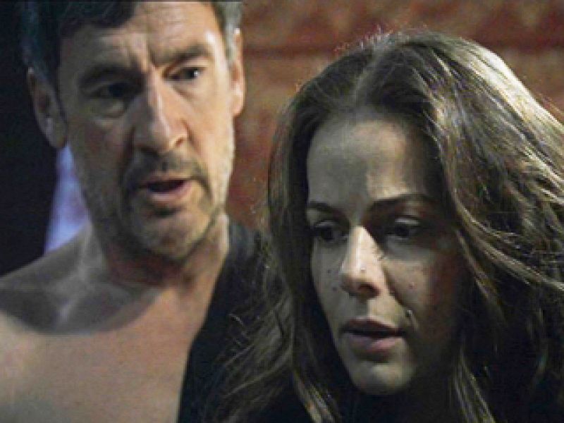 Águila Roja - Lucrecia sorprende a Hernán e Irene | Ver