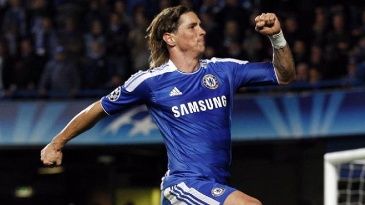 Champions League - Golazo de cabeza de Torres (3-0)