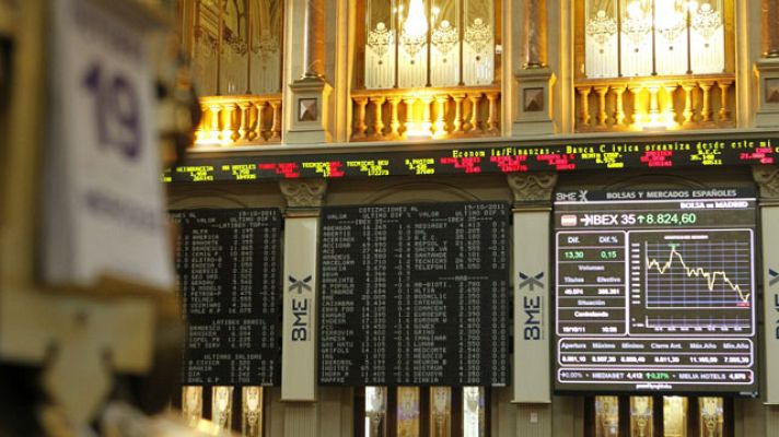 Informativo 24h - Moody's rebaja la calificación de diez CC.AA.