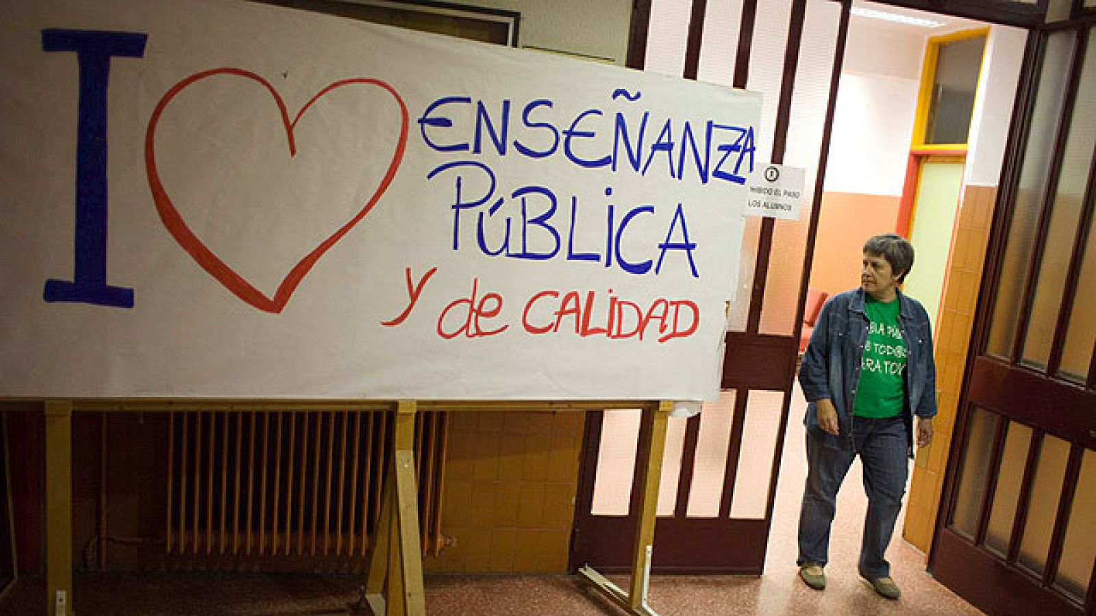 Los encierros en los Institutos madrileños abonan el terreno para una nueva huelga en Educación | Ver