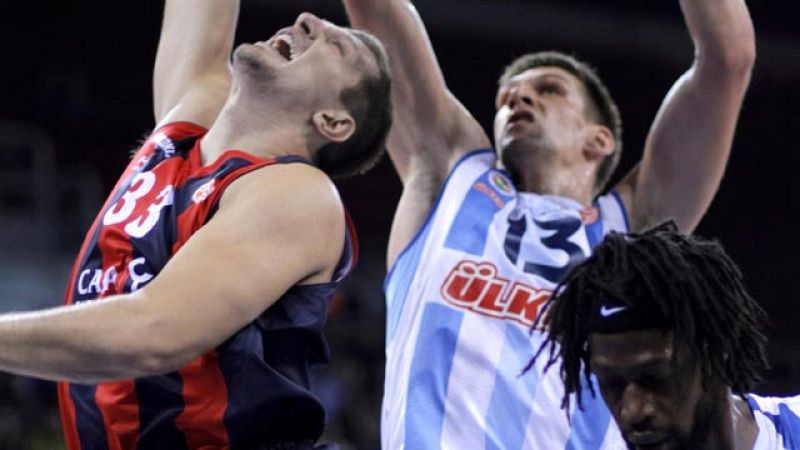 El pívot balcánico se convirtió en el líder de su equipo frente al Fenerbahçe para lograr la victoria en la cancha de los turcos