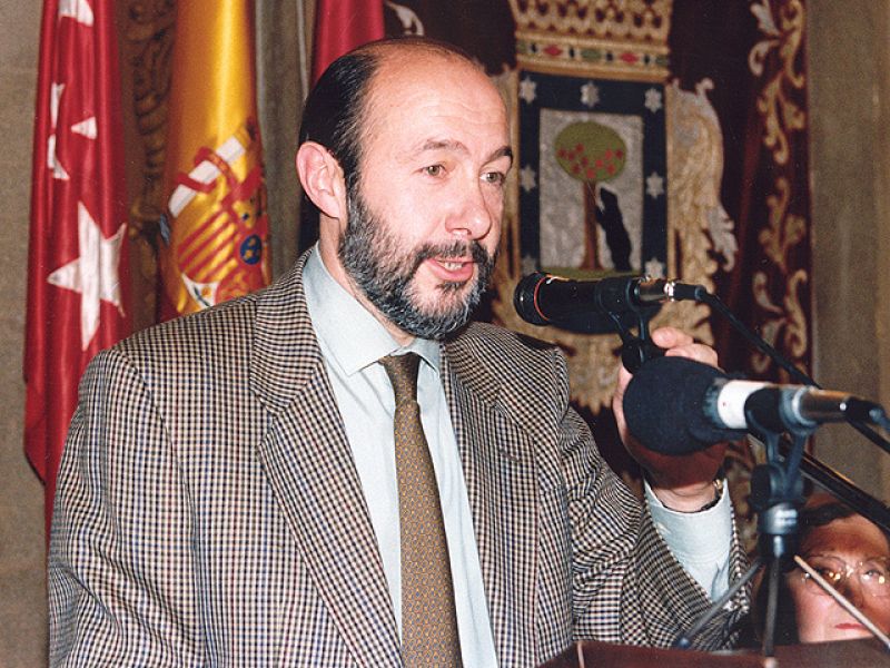 Nombramiento de Rubalcaba como ministro de Educación | Ver