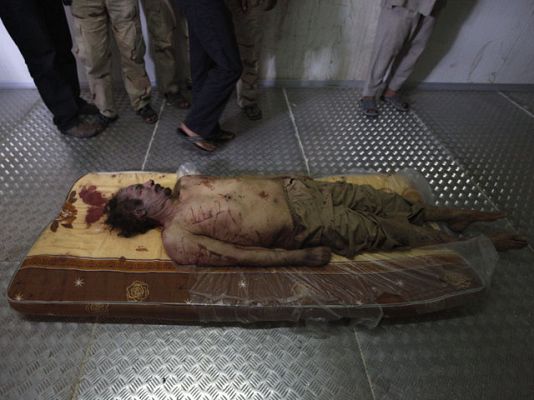  - Las últimas imágenes de Gadafi antes de morir