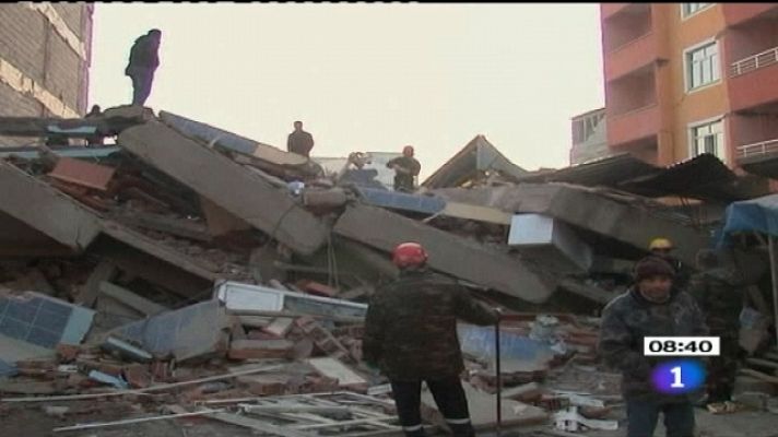 Telediario 1 - Telediario - 8.30 horas - 24/10/11