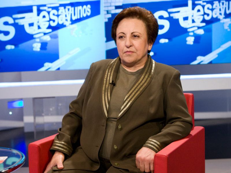 Shirin Ebadi: "Lo que ha ocurrido a Gadafi es un ejemplo de lo que espera a cualquier dictador"