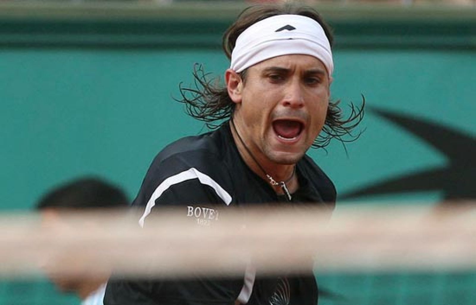 Francia se rinde ante la "Armada"