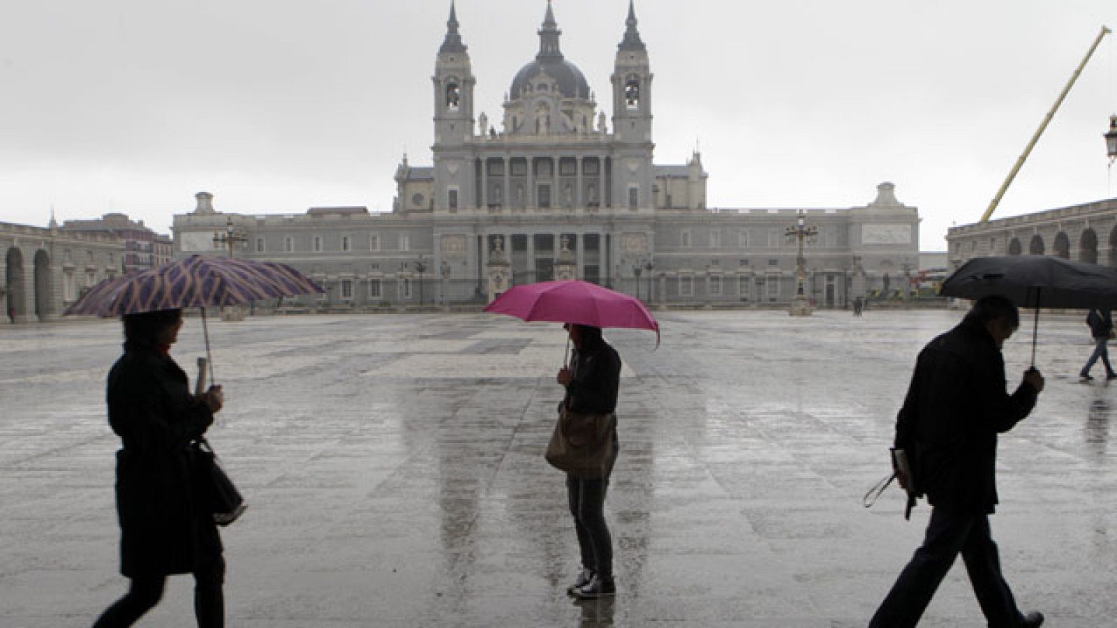 Lluvia y viento en toda España | Ver