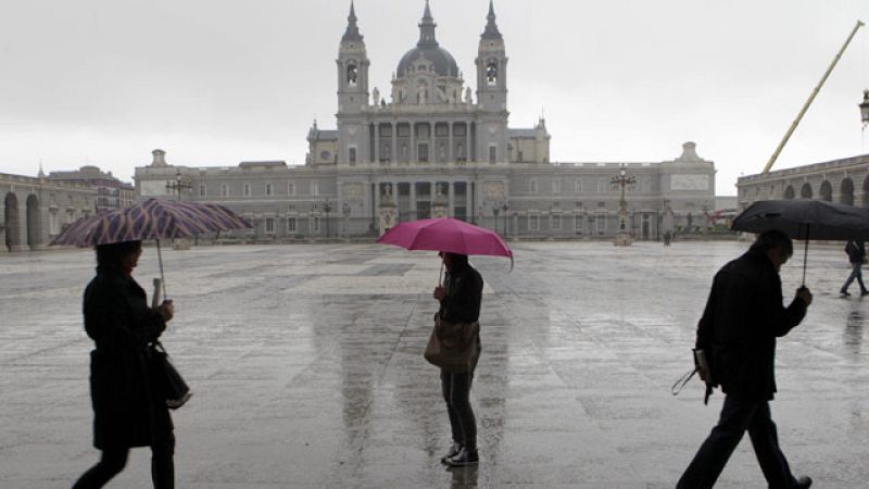 Lluvia y viento en toda España | Ver