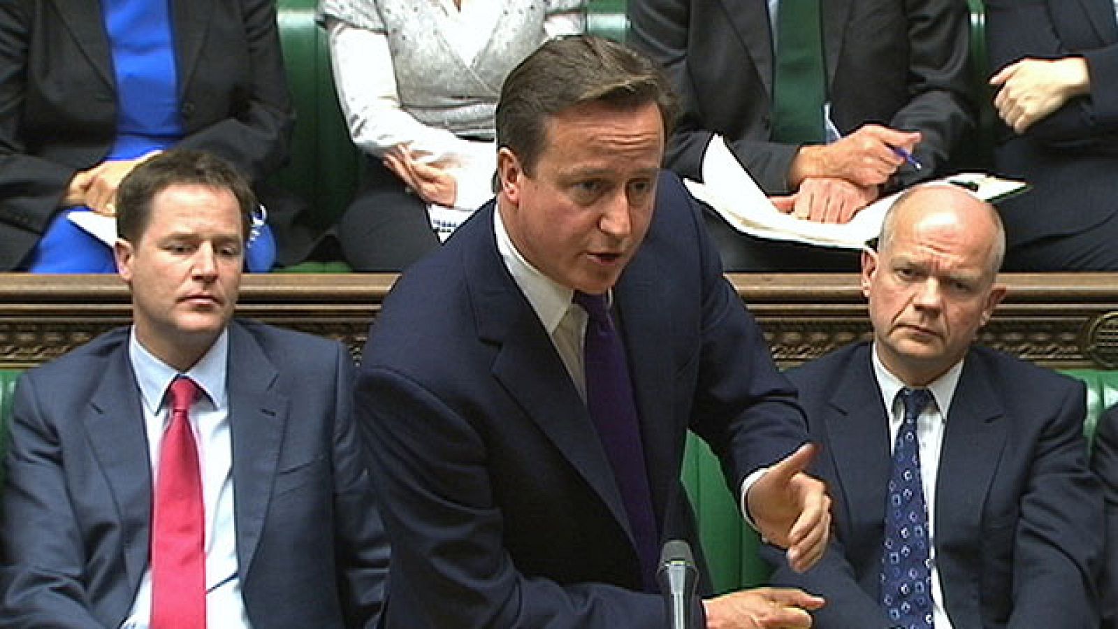 El Parlamento vota en contra de celebrar referéndum sobre permanencia en UE - Informativo 24h | Ver