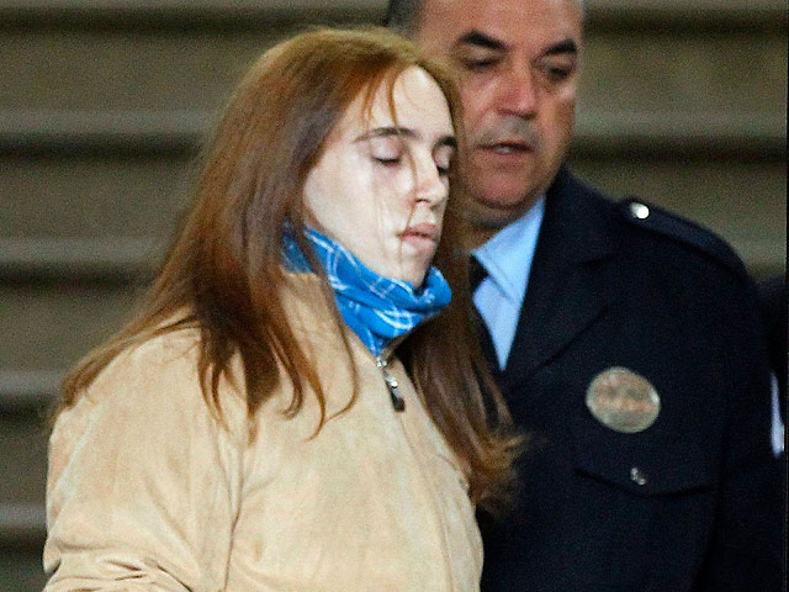 'El Cuco' llega a la Audiencia de Sevilla irreconocible con pelo largo